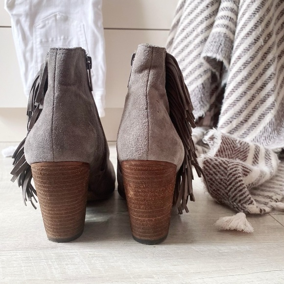 Vince Camuto Haydee fringe suede ankle boots - Picture 5 of 12